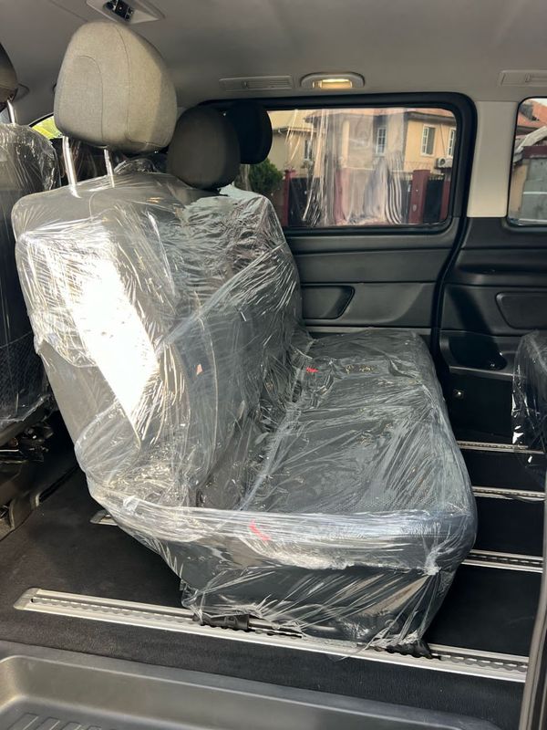 Thumbnail 2 of 2019 Mercedes-Benz Viano